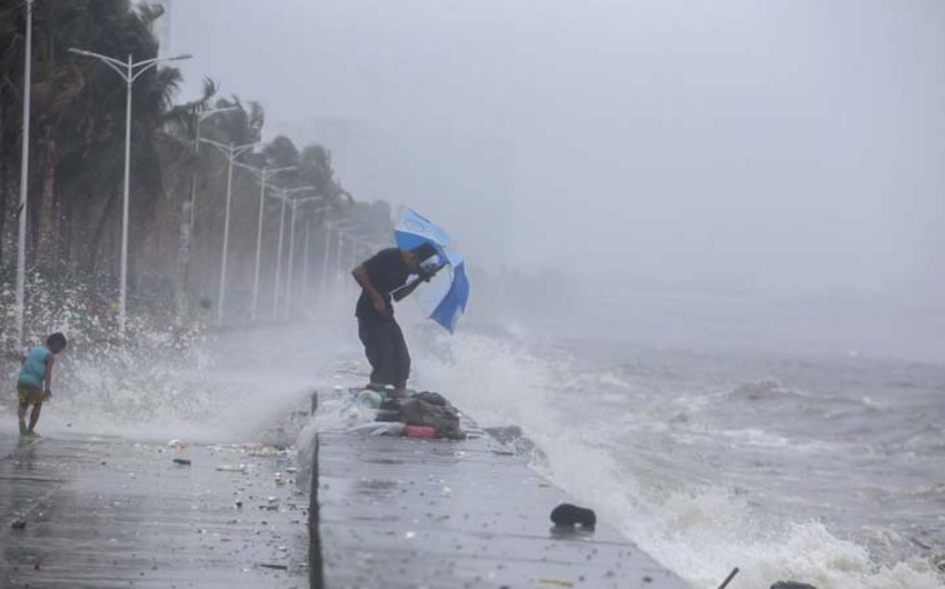 ​Тропический шторм обрушился на север Филиппин