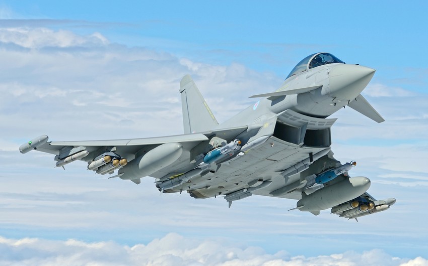 Qatar to purchase 24 Eurofighters