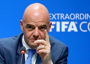 FIFA prezidenti: Təqvimdə həddindən artıq faydasız oyun var