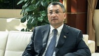 Ровшан Рзаев - председатель Госкомитета по делам беженцев и вынужденных переселенцев