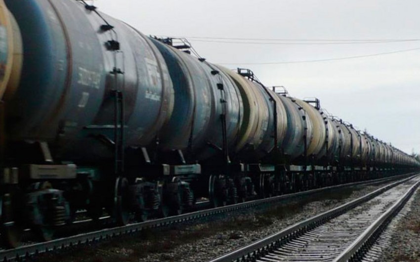Азербайджан сократил экспорт нефти через Новороссийск на 43%