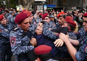Полиция в Ереване применила силу во время акции противников Пашиняна, есть задержанные