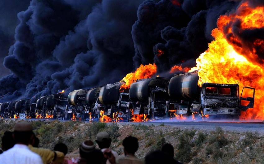 Доходы ИГИЛ от продажи нефти сократились почти вдвое