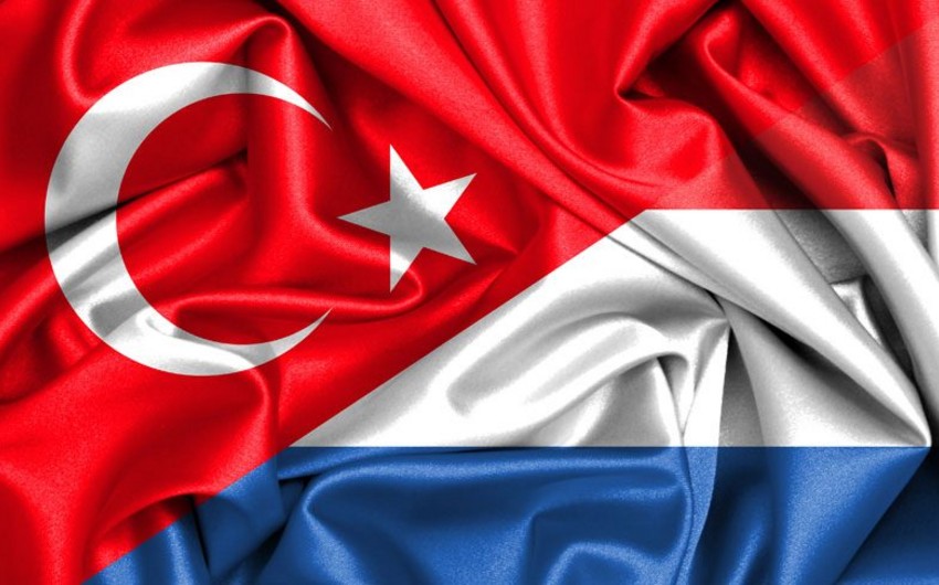 Türkiyədə casusluqda şübhəli bilinən holland “diplomat” ölkəsinə qaçıb