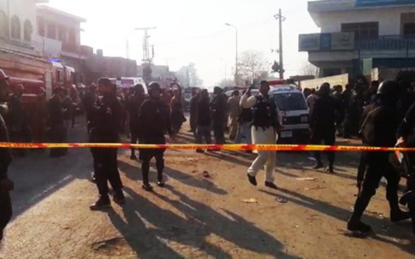 Pakistanda partlayış: 10 nəfər həlak olub, 40-dan çox adam yaralanıb