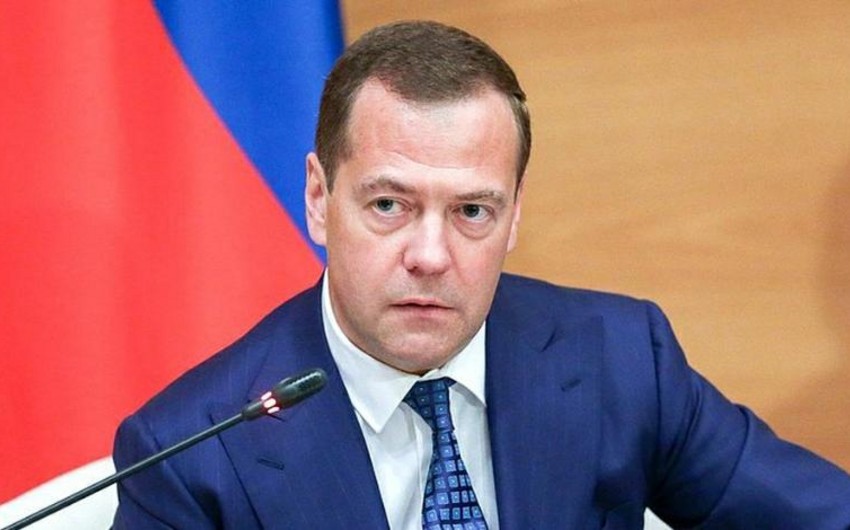 Российский бизнес попросил Медведева ослабить валютный контроль