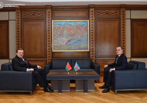 В Баку проходит встреча глав МИД Азербайджана и Беларуси