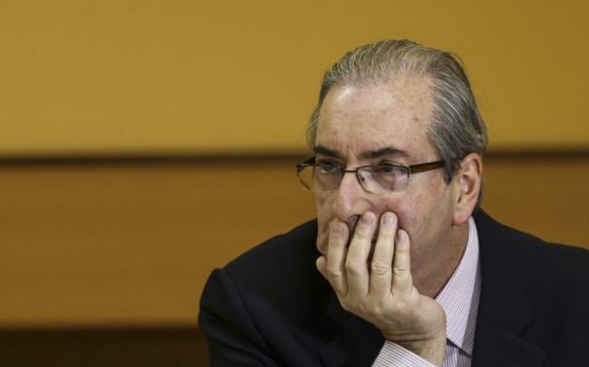 Braziliya parlamentinin aşağı palatasının spikeri mandatından məhrum edilib