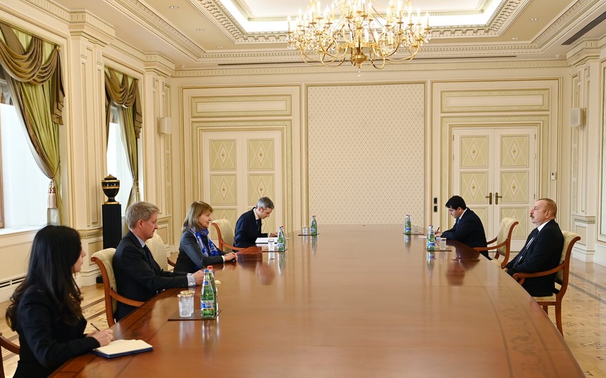 Президент Азербайджана принял торгового посланника премьер-министра Великобритании