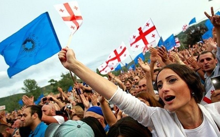Gürcüstanda partiyaların seçkilərdə blok halında iştirakı qadağan oluna bilər