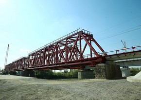 Azerbaijan's largest railway bridge under construction