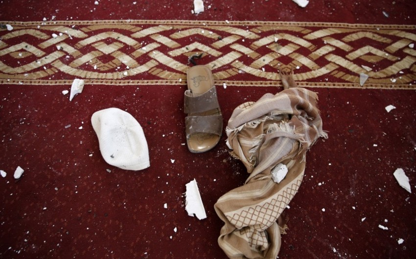 Yemen suicide bombing in Sanaa mosque killed 29