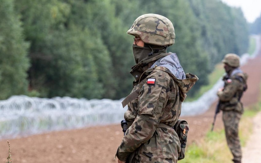 Польша повысила боеготовность после сообщений о падении ракет