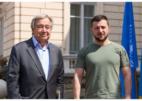 Зеленский встретился с генсеком ООН во Львове