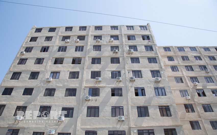 Xətai rayonunda yanan binanın bütün sakinləri evlərinə köçüb - FOTO