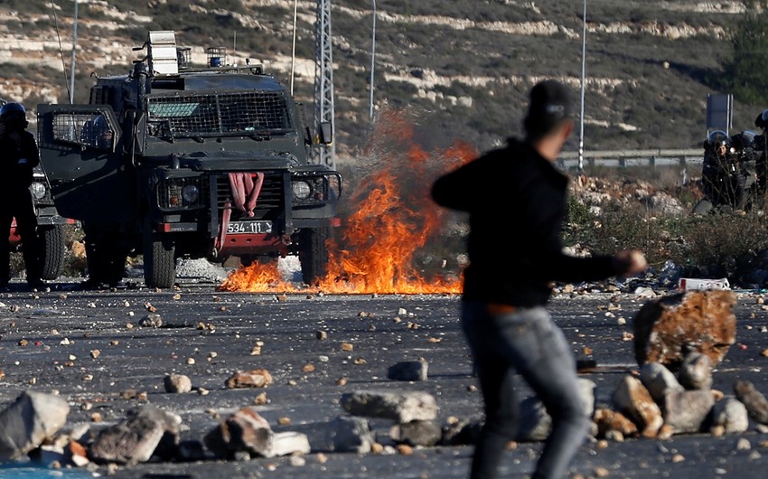 На Западном берегу палестинец погиб в стычке с израильскими военными