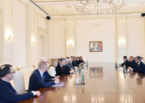 President Ilham Aliyev receives co-chairs and members of Board of Trustees of Nizami Ganjavi International Center