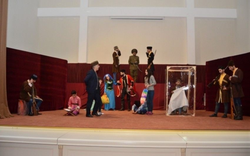 После 5-летнего перерыва Джалилабадский народный театр возобновил деятельность