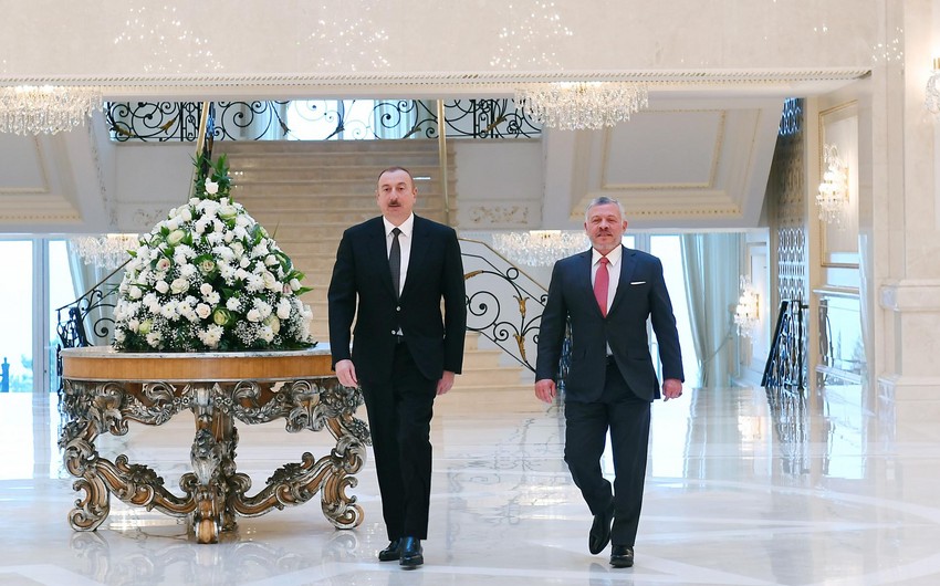 Президент Азербайджана и король Иордании обменялись поздравительными письмами