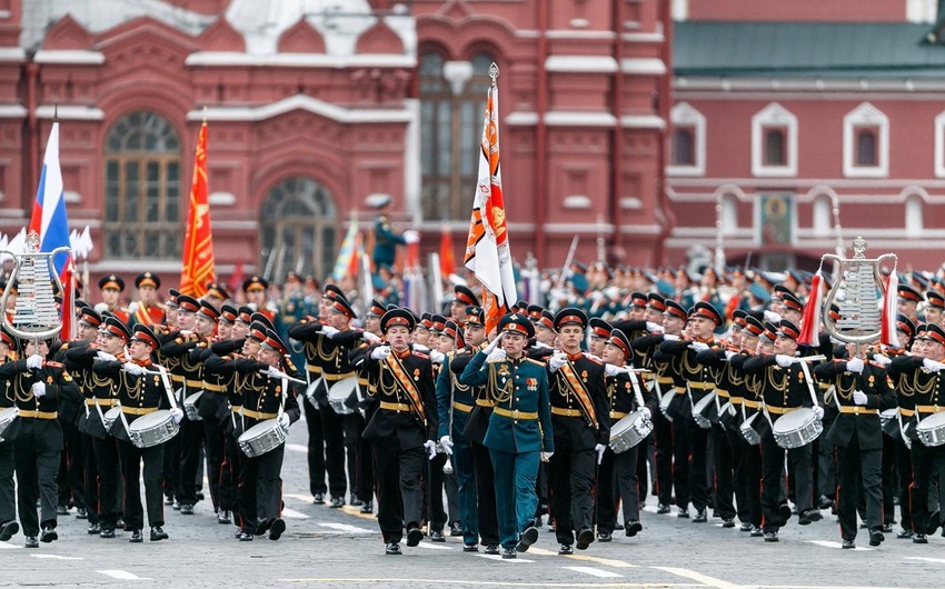 Проведение парада Победы в России перенесено