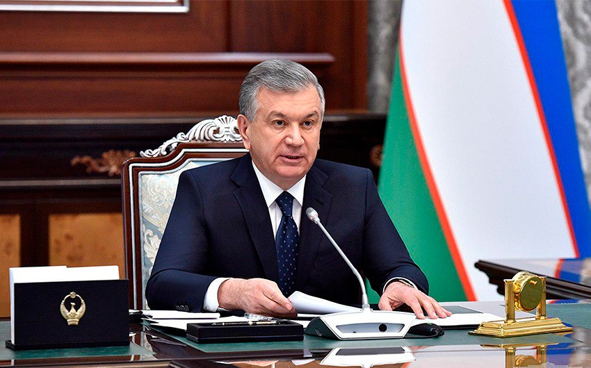 Özbekistan Cumhurbaşkanı Şavkat Mirziyoyev iş ziyareti için Azerbaycan'a geldi