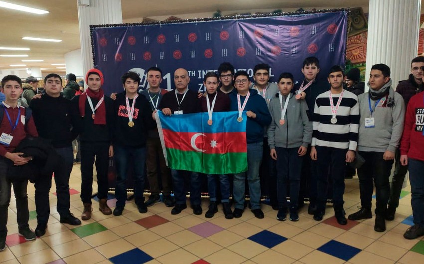 Azərbaycan məktəbliləri beynəlxalq olimpiadada uğur qazanıblar - FOTO