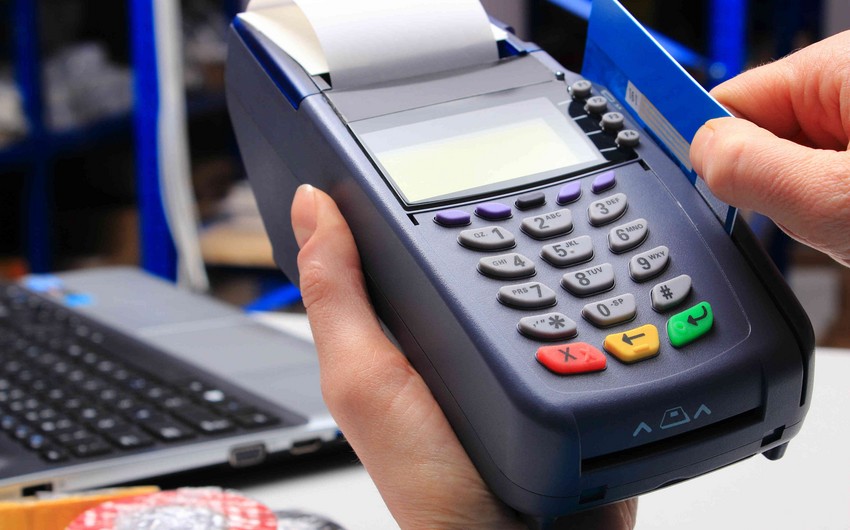 Paytaxtda ödənişli xidmətlərin dəyəri 25% azalıb