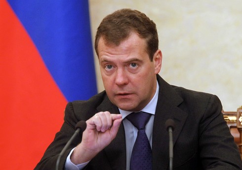 Дмитрий Медведев пригрозил Эстонии 