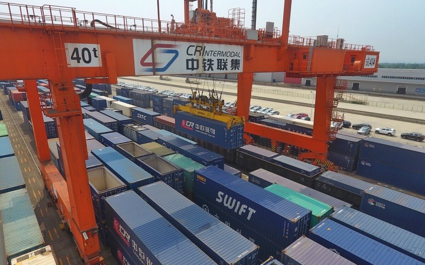 China suspends cargo transit through Russia to Europe