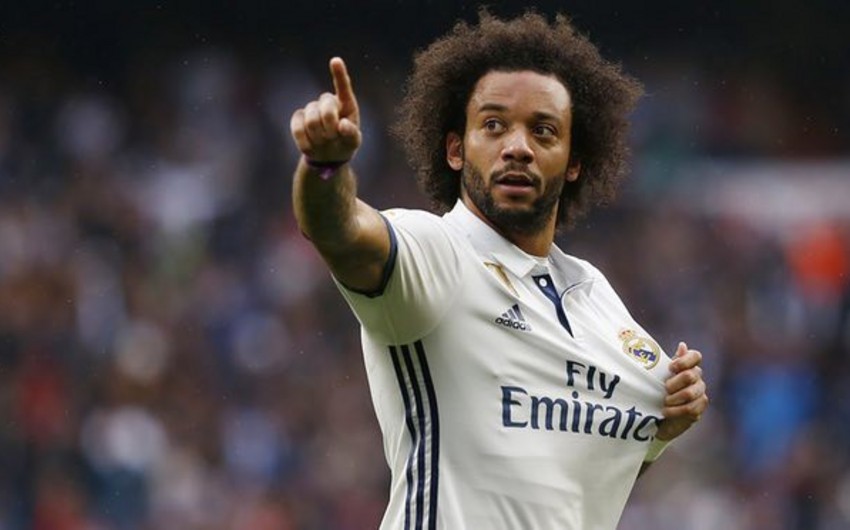 Известный футболист попросил Реал Мадрид выставить его на трансфер
