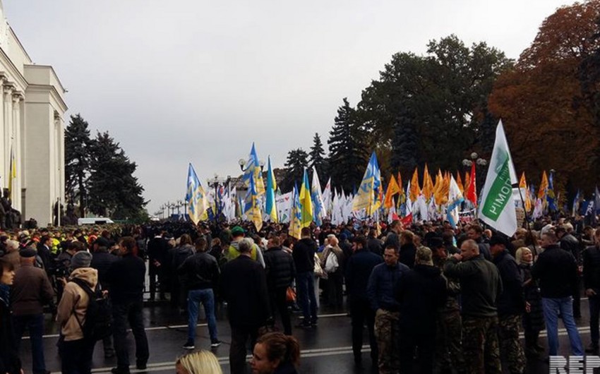Саакашвили прибыл на митинг к зданию Верховной Рады Украины