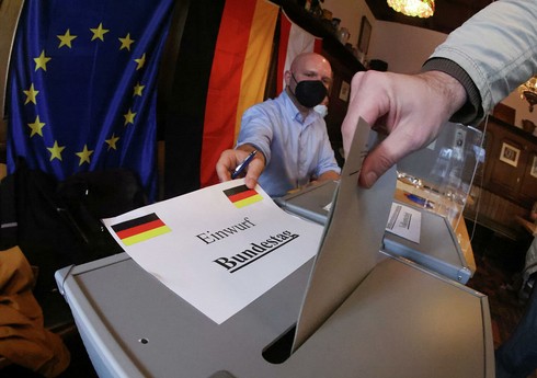 В Германии заменят бланки для подсчета голосов из-за отсутствия в них оппозиционной партии