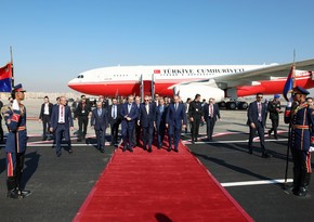 Turkish president leaves for Egypt to attend D-8 summit