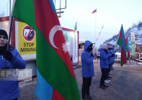 Акция протеста на дороге Ханкенди-Лачын продолжается уже 35 дней