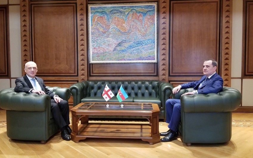 Jeyhun Bayramov holds one-on-one meeting with his Georgian counterpart