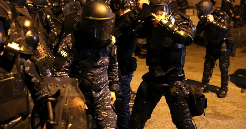 Anonymous пригрозил отомстить грузинской полиции за разгон акции в Тбилиси