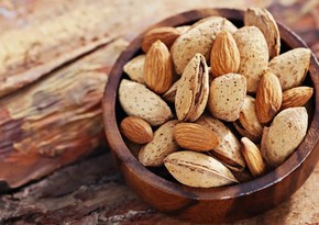 Azerbaijan starts exporting almonds to five more countries