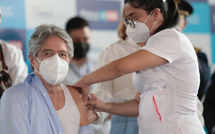 Президент Эквадора заразился коронавирусом