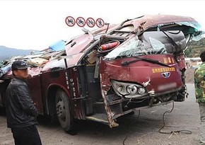 11 dead after truck crashed into passenger bus in east China