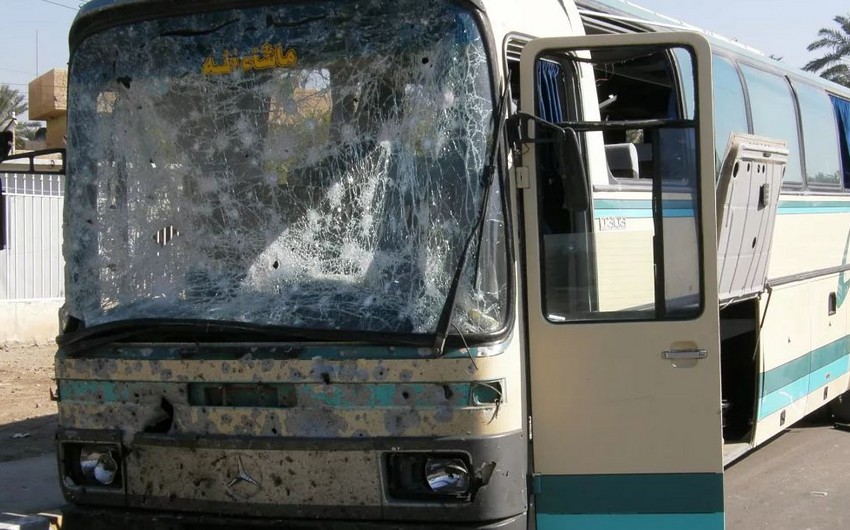 Suriyada məktəbli avtobusu atəşə tutulub, iki uşaq ölüb