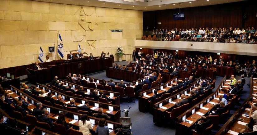 İsrail parlamenti buraxılıb, növbədənkənar seçkilərin tarixi açıqlanıb