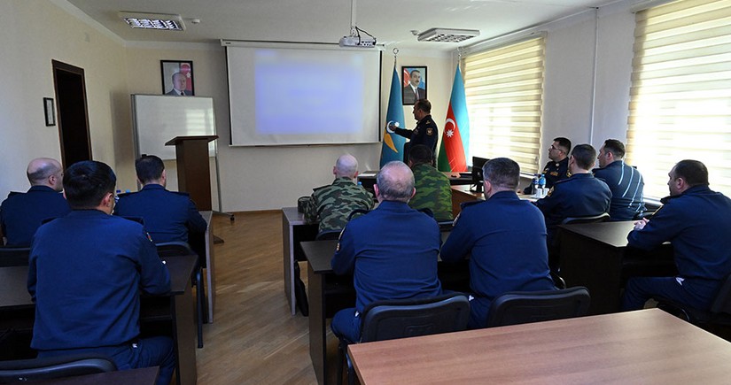 Tajik delegation visits Azerbaijan Air Force