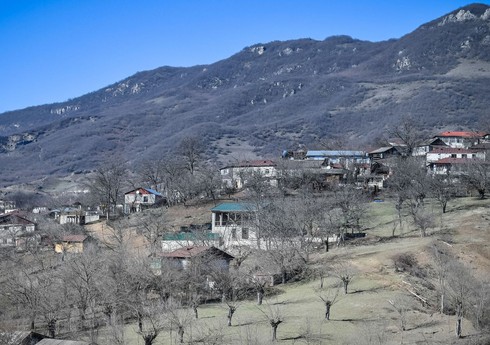 Начался визит в Карабах членов семей погибших в ходе "Ходжавендской операции" 