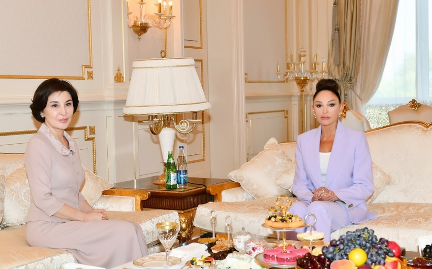 Мехрибан Алиева встретилась с первой леди Узбекистана