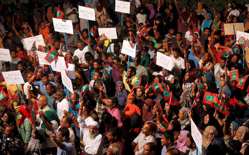 На Мальдивах арестованы судьи Верховного суда
