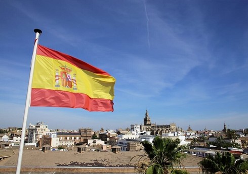 Испания продлила ограничения на въезд в страну из-за COVID-19