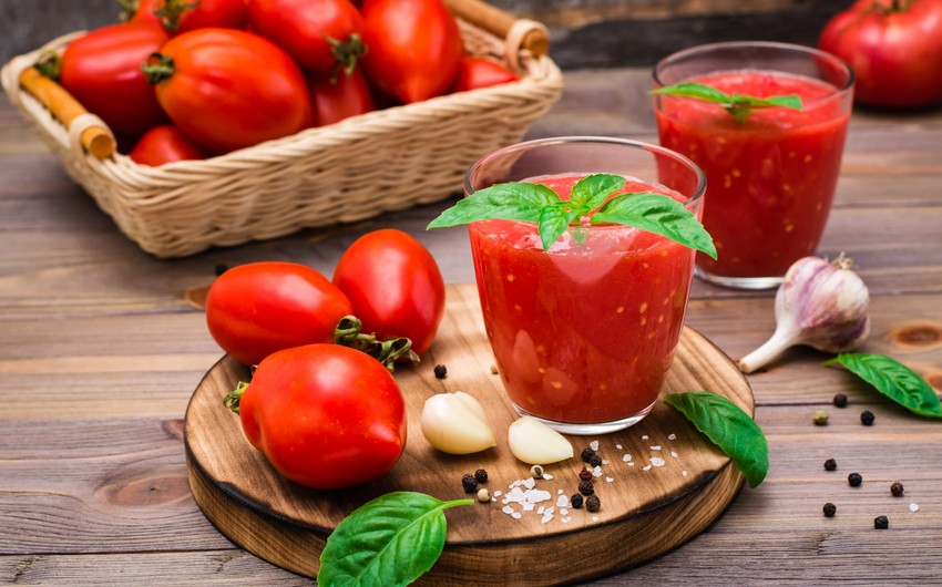 Azerbaijan resumes imports of tomato juice from another country