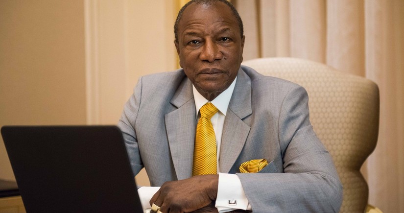 Экс-президенту Гвинеи разрешили вылететь на лечение в ОАЭ