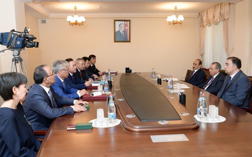 Ramiz Mehdiyev meets with Kazakh delegation