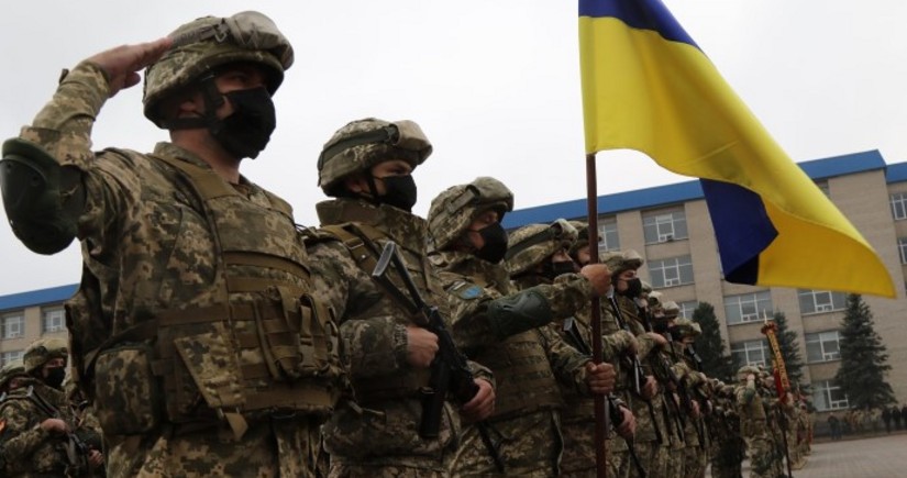 Верховная рада Украины увеличила расходы на оборону страны на $7,3 млрд